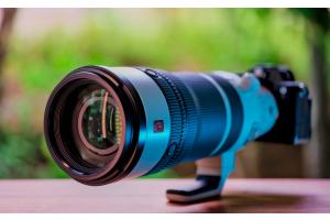 Sony FE 100-400mm f/4.5 GM OSS with Sony Alpha camera body